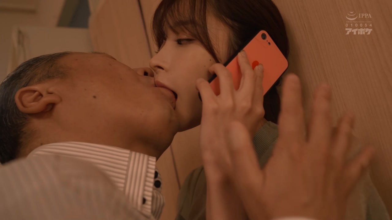 骚气美女主播刚满18就开台~~逼逼粉嫩叫声淫荡~